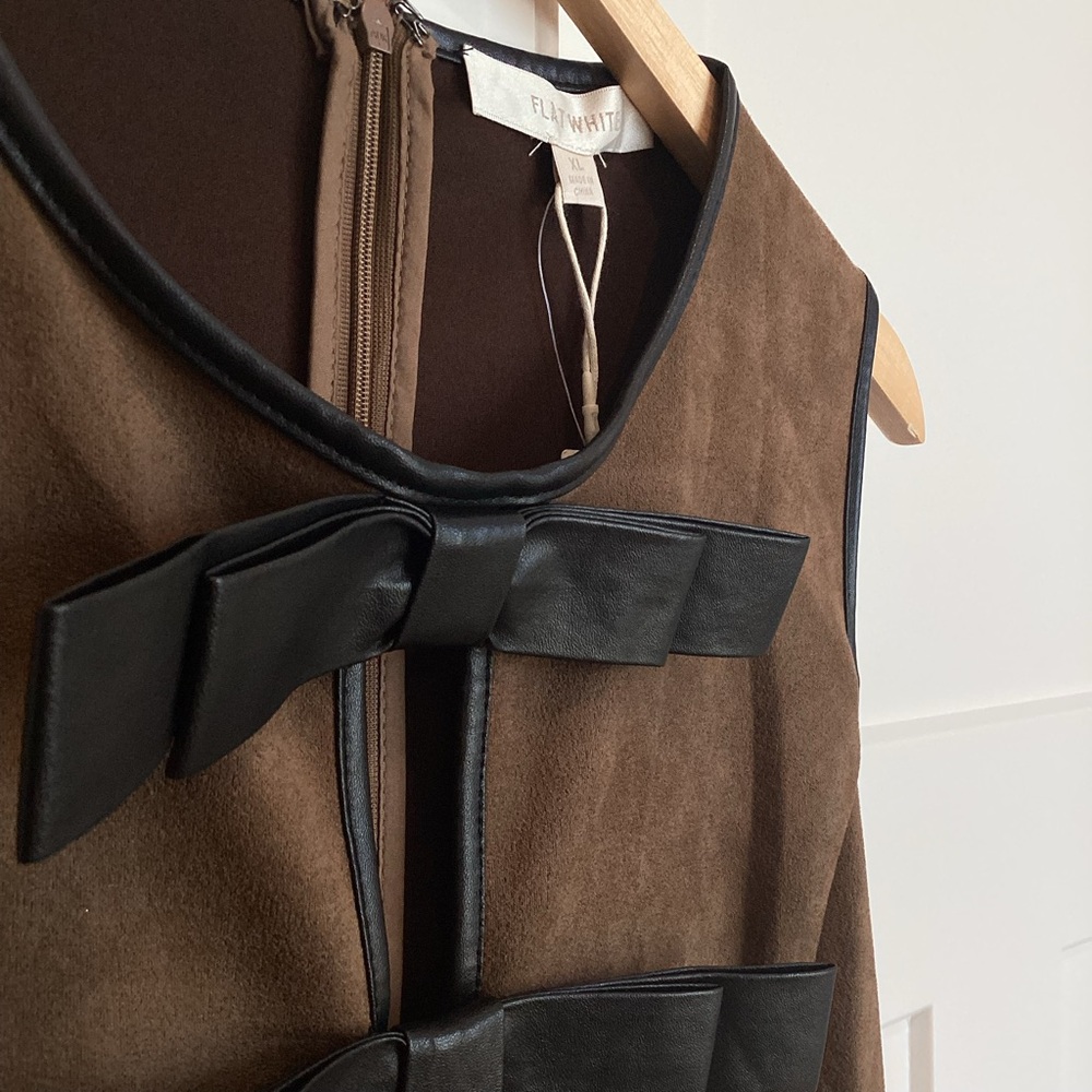 Anthropologie Flat White Faux-Suede Sleeveless Leather Bow-Trim Mini Dress - Picture 10 of 15